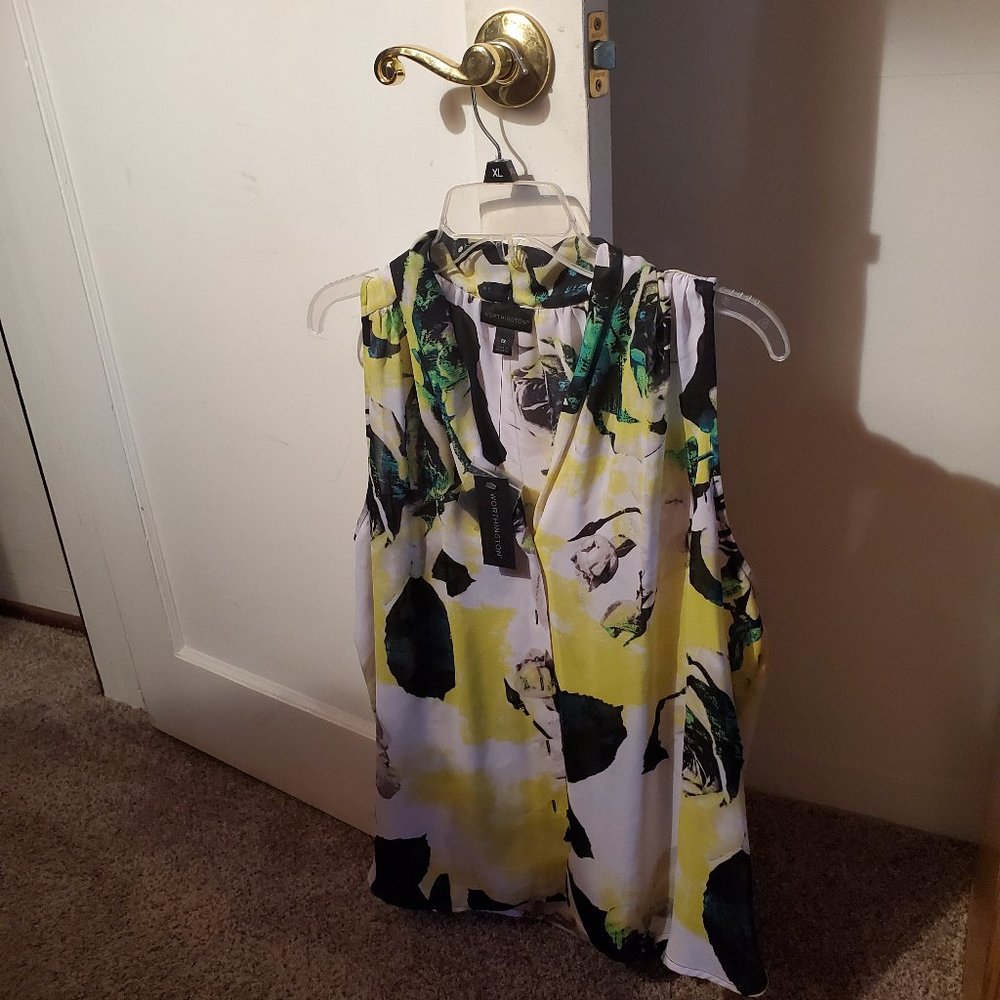 Blouse button down